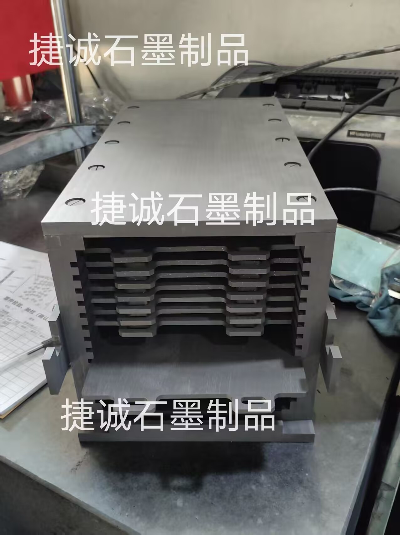 燒結(jié)爐，粉末冶金爐，粉末冶金爐石墨件，真空爐，真空燒結(jié)爐，粉末冶金爐石墨承燒板，粉末冶金爐石墨承燒板加工，高純石墨承燒板，石墨承燒板生產(chǎn)廠家